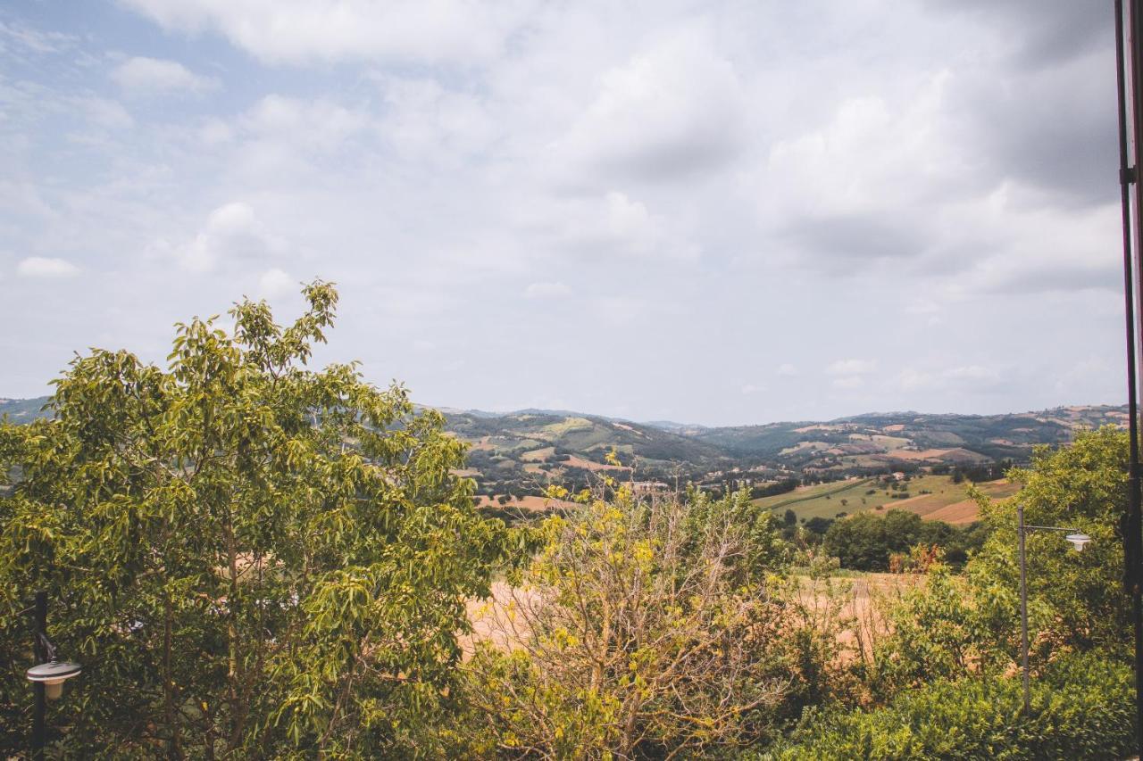 Villa Agriturismo Le Francesche Nocera Umbra Exterior foto